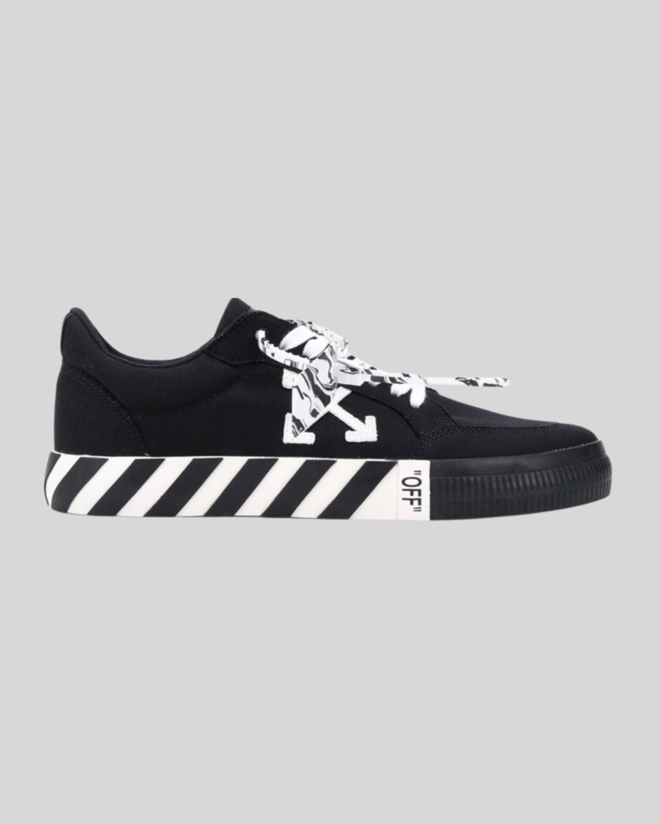 Off-White Vulcanized Black/White