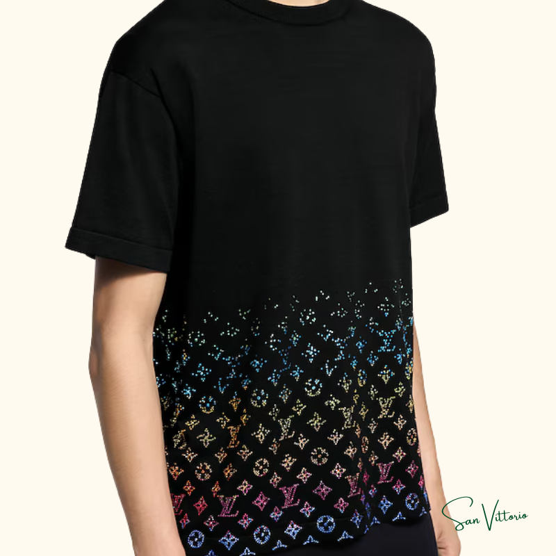Camiseta com Monogram Degradé em Cristais Louis Vuitton