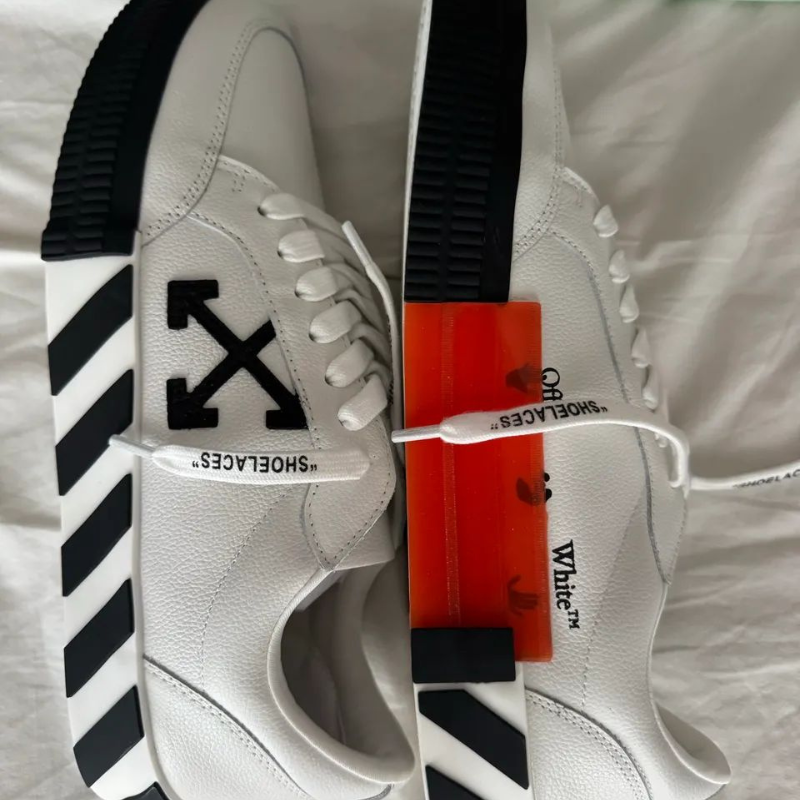Tênis "Vulcanized Low Couro" Off-White