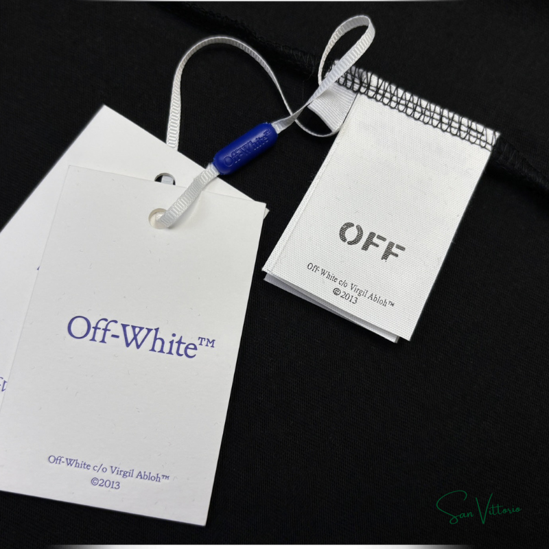 Camiseta "Arrows "23" Oversized Tee" Off-White