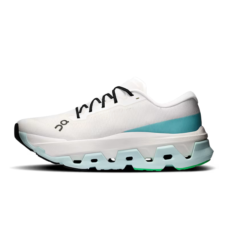 On Cloudmonster 3 Hyper
